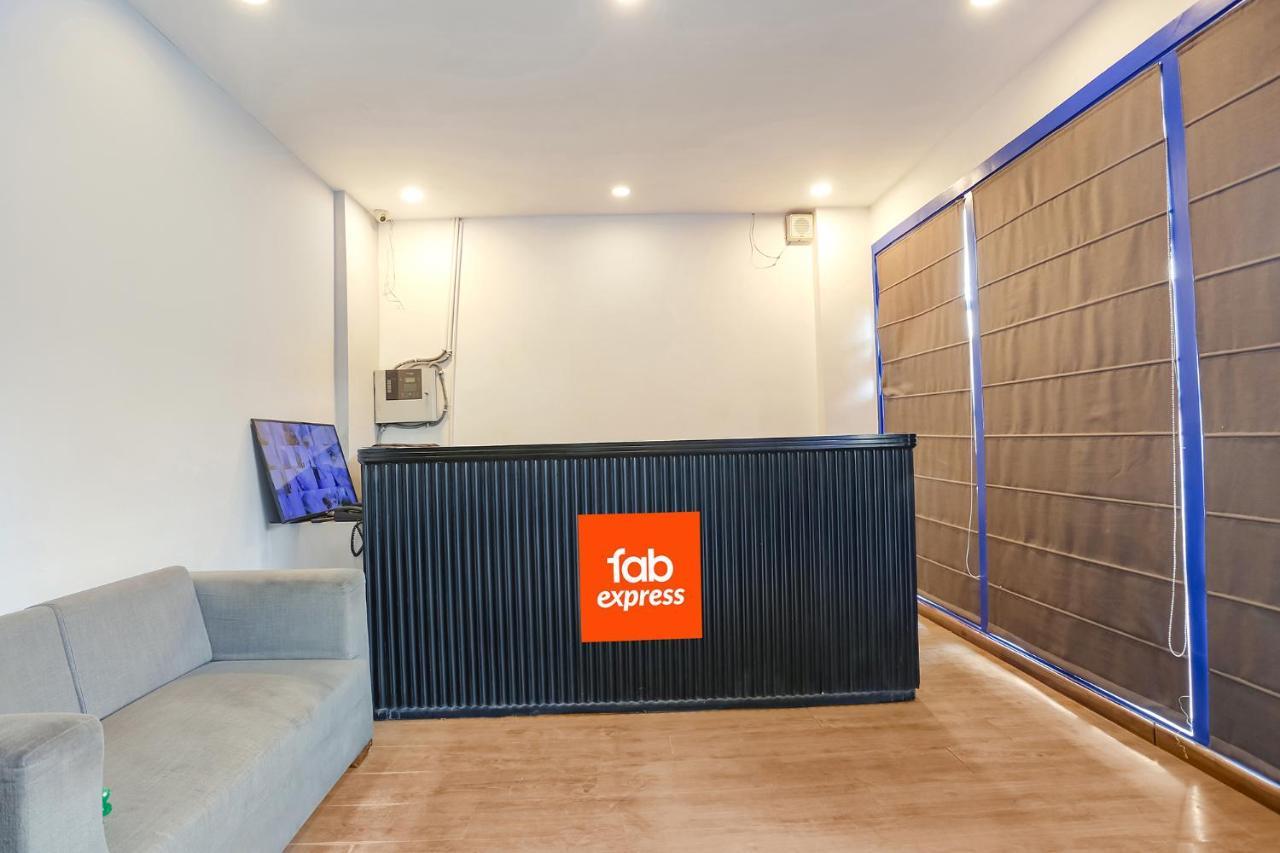 Fabexpress D2 Paschim Vihar Hotel Delhi Kültér fotó